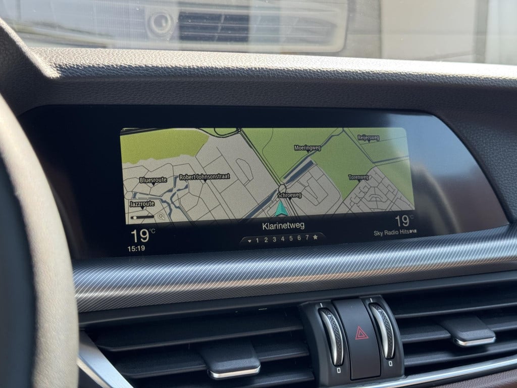Alfa Romeo Stelvio 2.0 t awd super veloce interieur | trekhaak afneembaar |