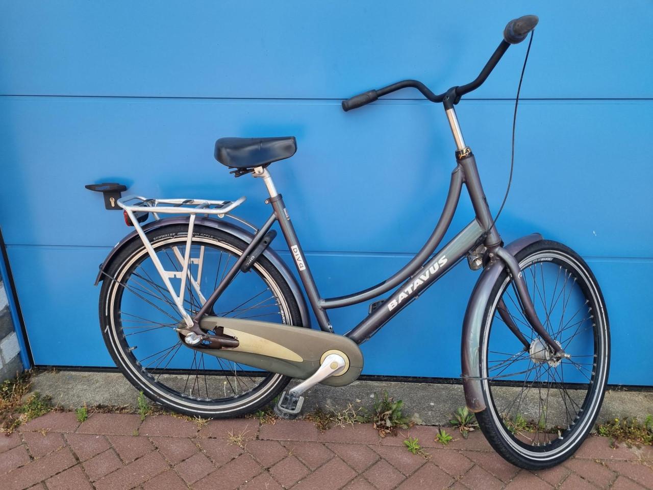 Oma-Transport fiets..GAZELLE .& Oma- fiets BATAVUS