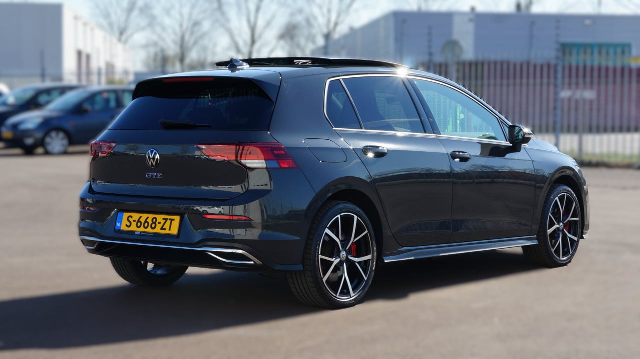 Volkswagen Golf GTE Pano Sfeer Rijklaar