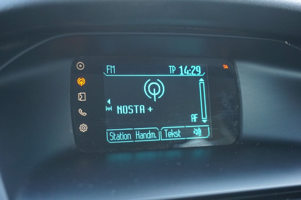 Ford Focus 1.0 ecoboost edition airco / cruise / elektr. ramen / lm velgen 