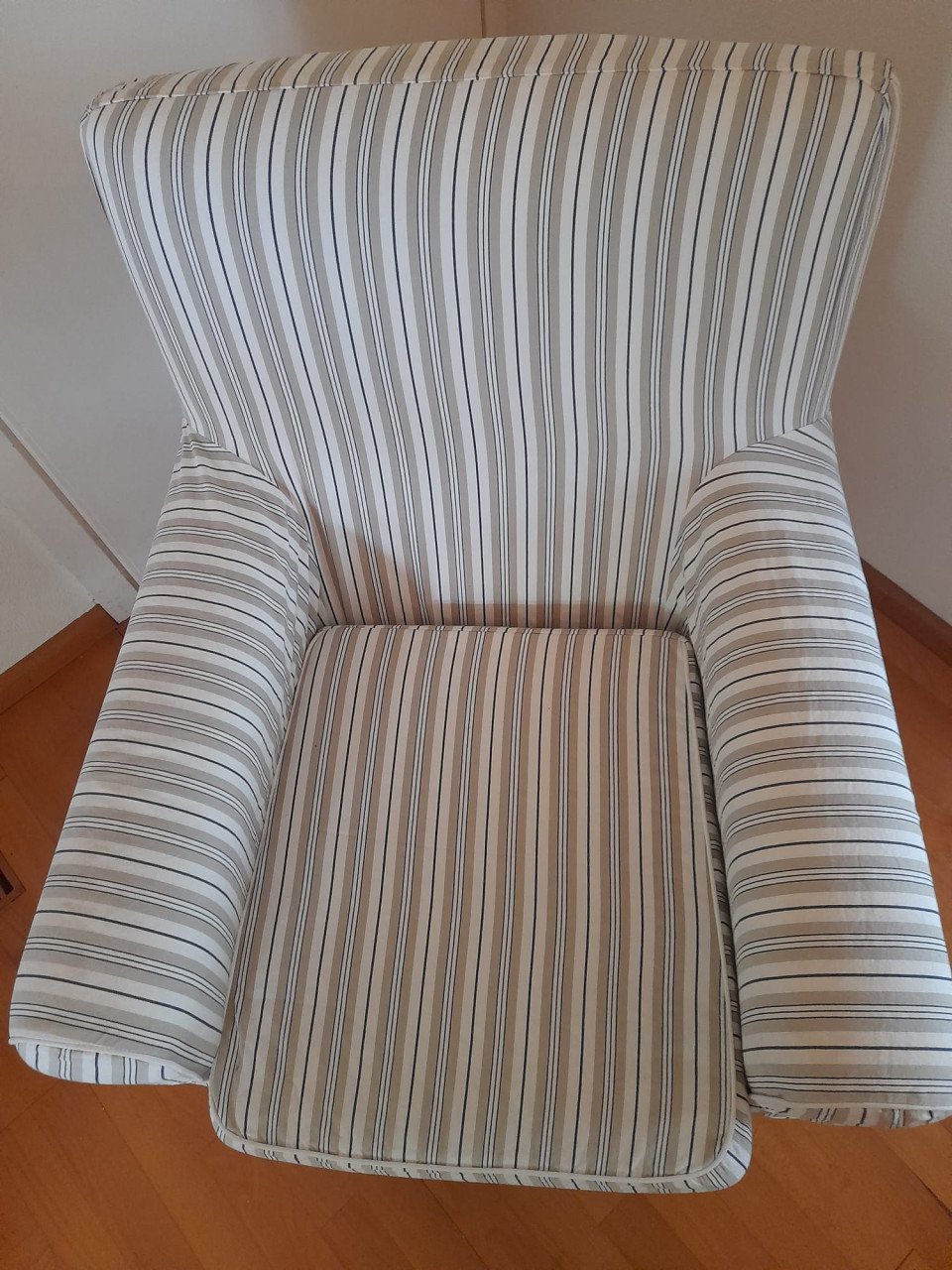 Z.g.a.n. IKEA fauteuil Jennylund Ektorp