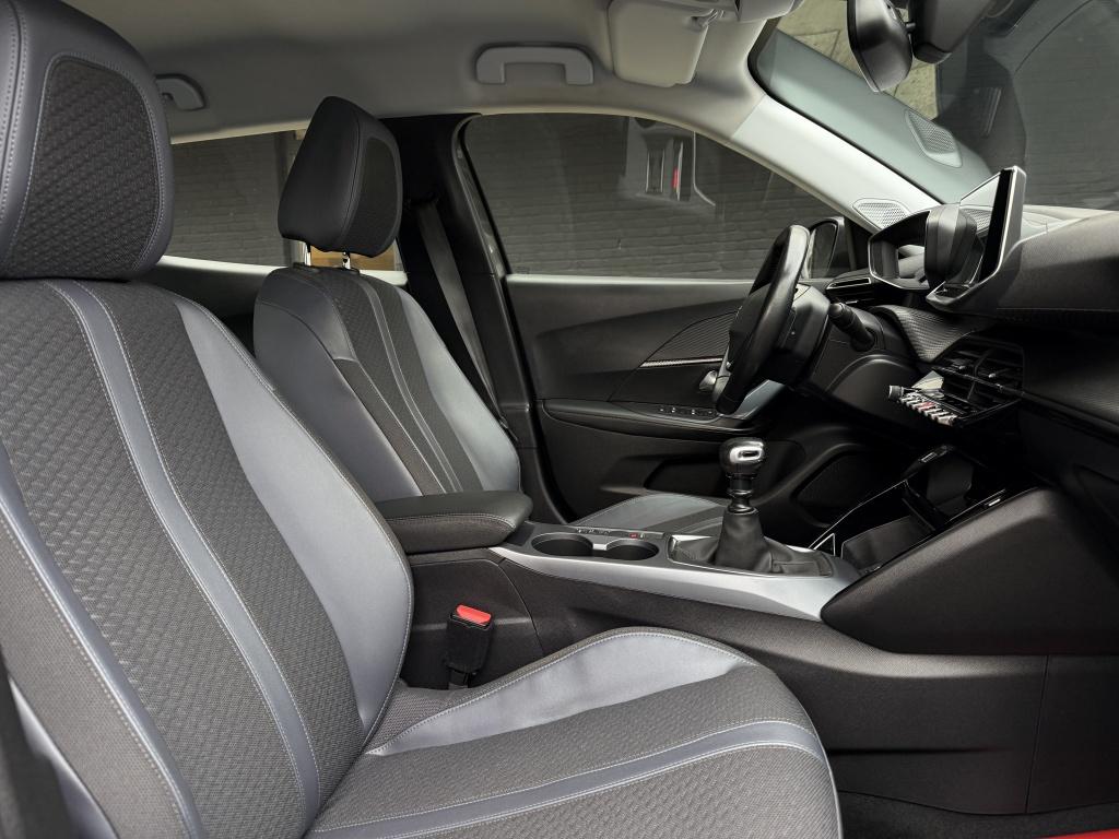 Peugeot 2008 1.2 puretech allure