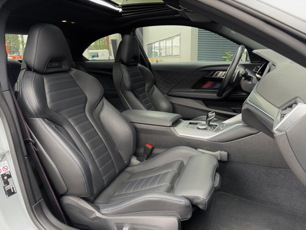 BMW 2-serie coupé 220i high executive m sport pro nl-auto! | carbon pakket 