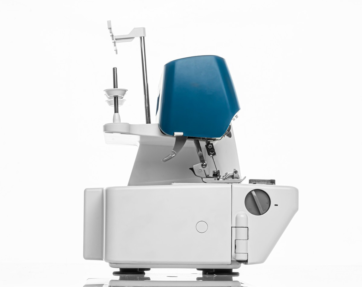 EASY!!! PFAFF Admire lockmchine