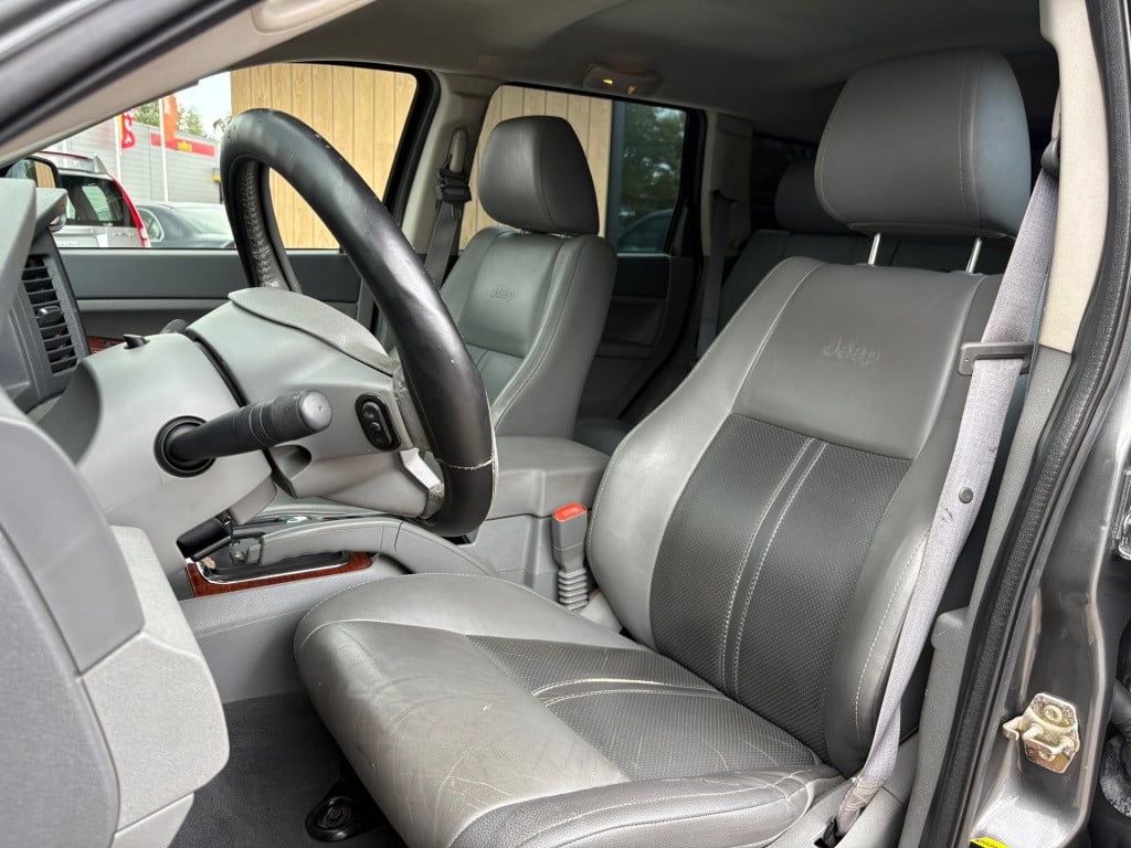 Jeep Grand Cherokee 5.7 v8 hemi limited