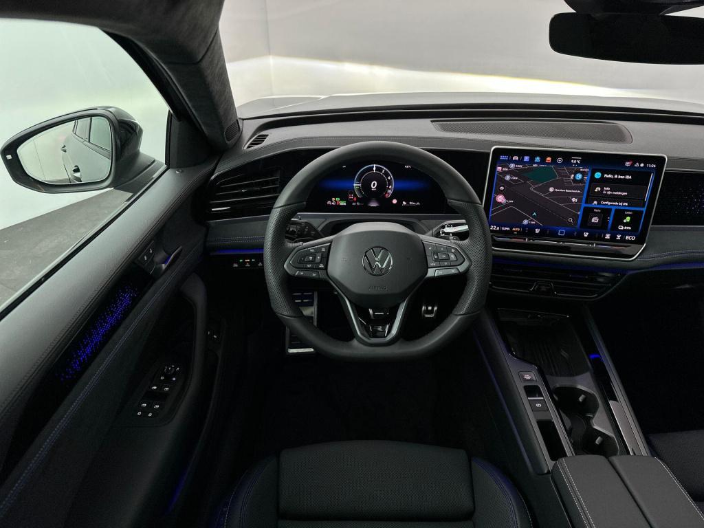 Volkswagen Passat r-line edition plug in hybride 204 pk black style plus pa