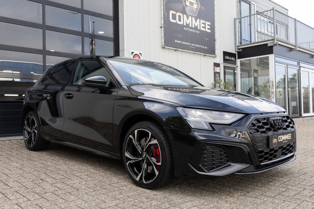 Audi A3 sportback 45 tfsi e s line ✅acc✅apple/android✅18 inch