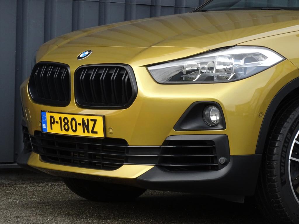 BMW X2 sdrive20i high executive | hud | camera | afn. trekhaak | 19"