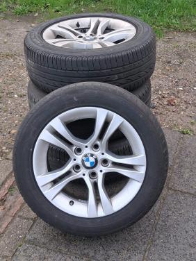4 Bridgestone Turanza banden op velgen