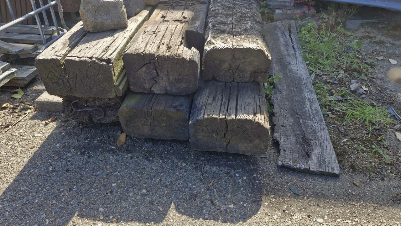 6 stuks oude treinbielzen