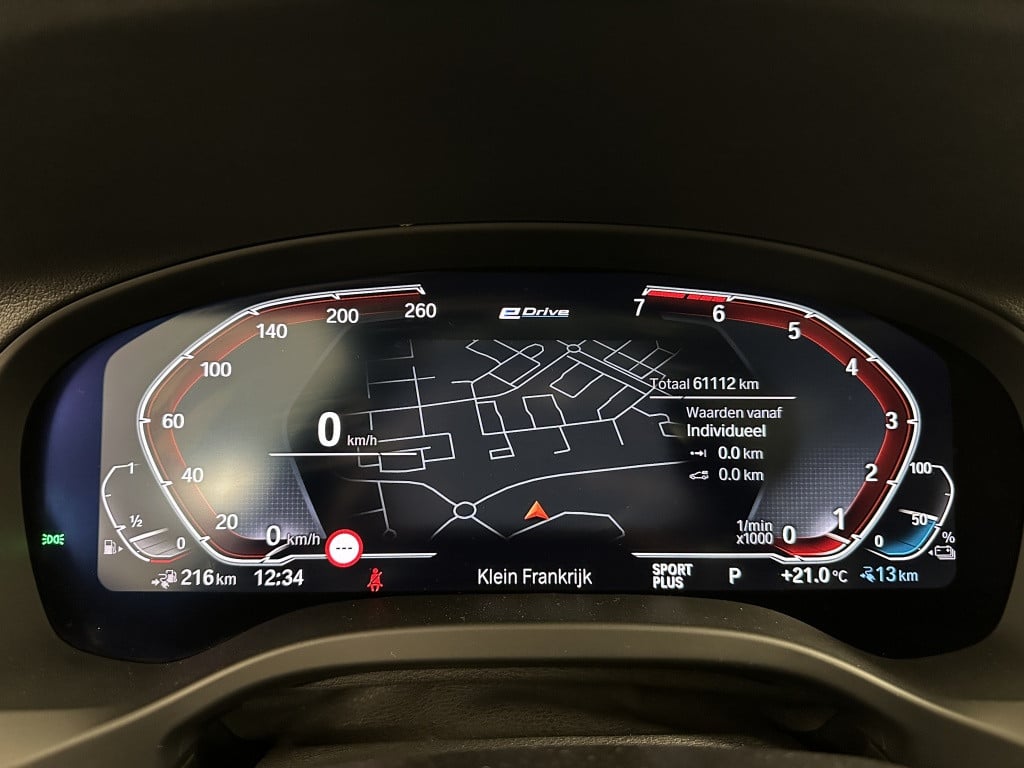 BMW X3 xdrive30e m-sport | adaptief cc. | panoramadak | 21'' |