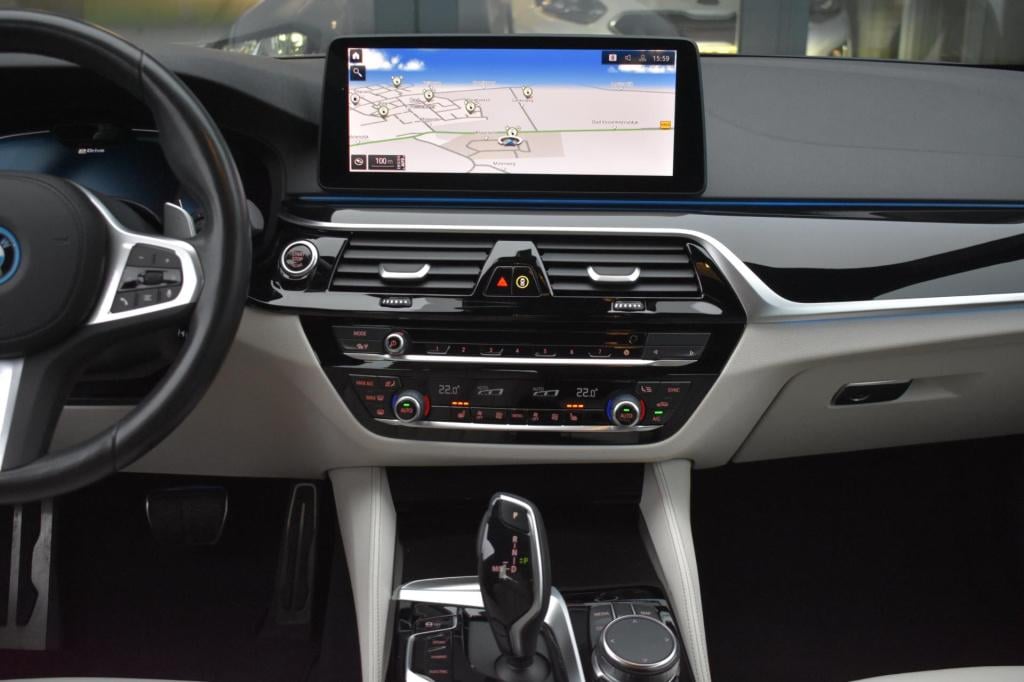 BMW 5 Serie 530e m-sport pro | laserlight | harman kardon | 360 camera | tr