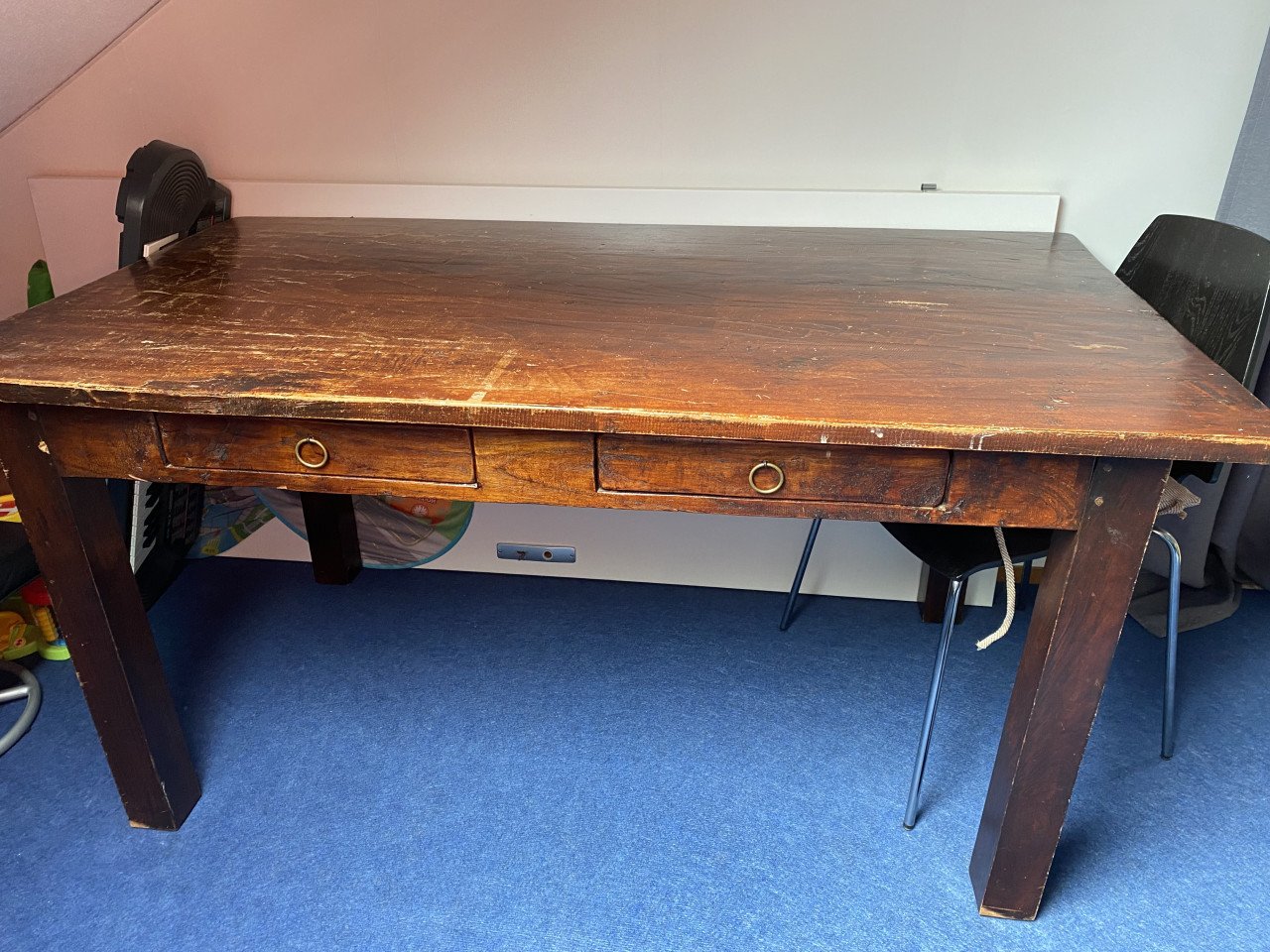 Tafel + 4 stoelen