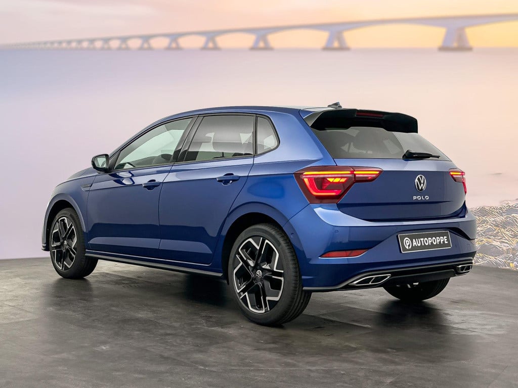 Volkswagen Polo r-line edition 1.0 tsi 70 kw / 95 pk hatchback 7 v