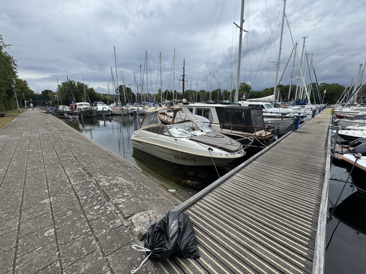 Jeanneau cap camarat 5.5 dc