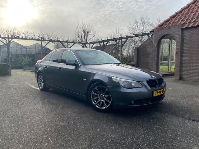 BMW 520i 2004