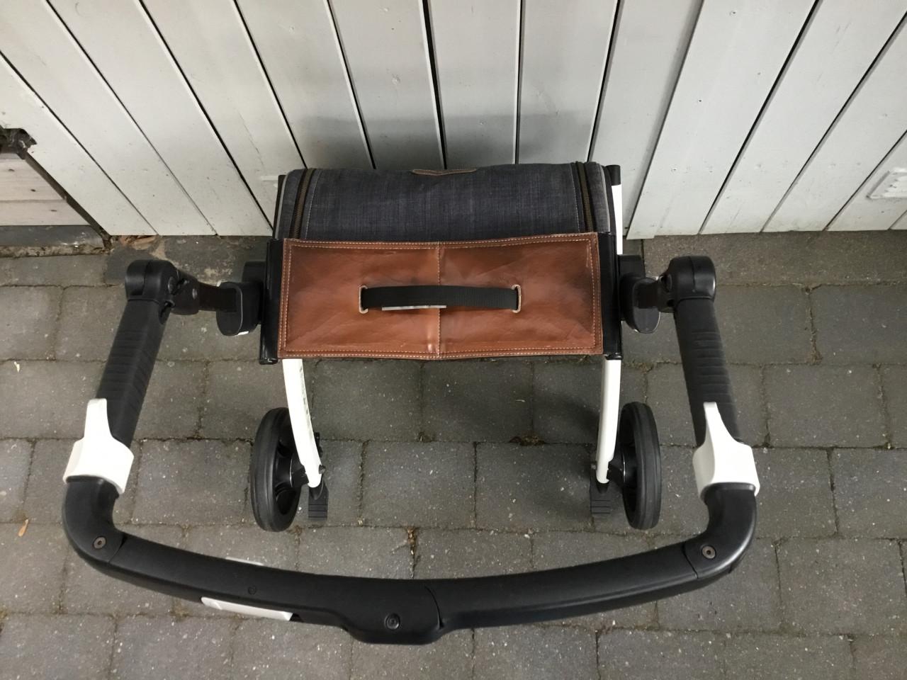 Rollator rolls flex