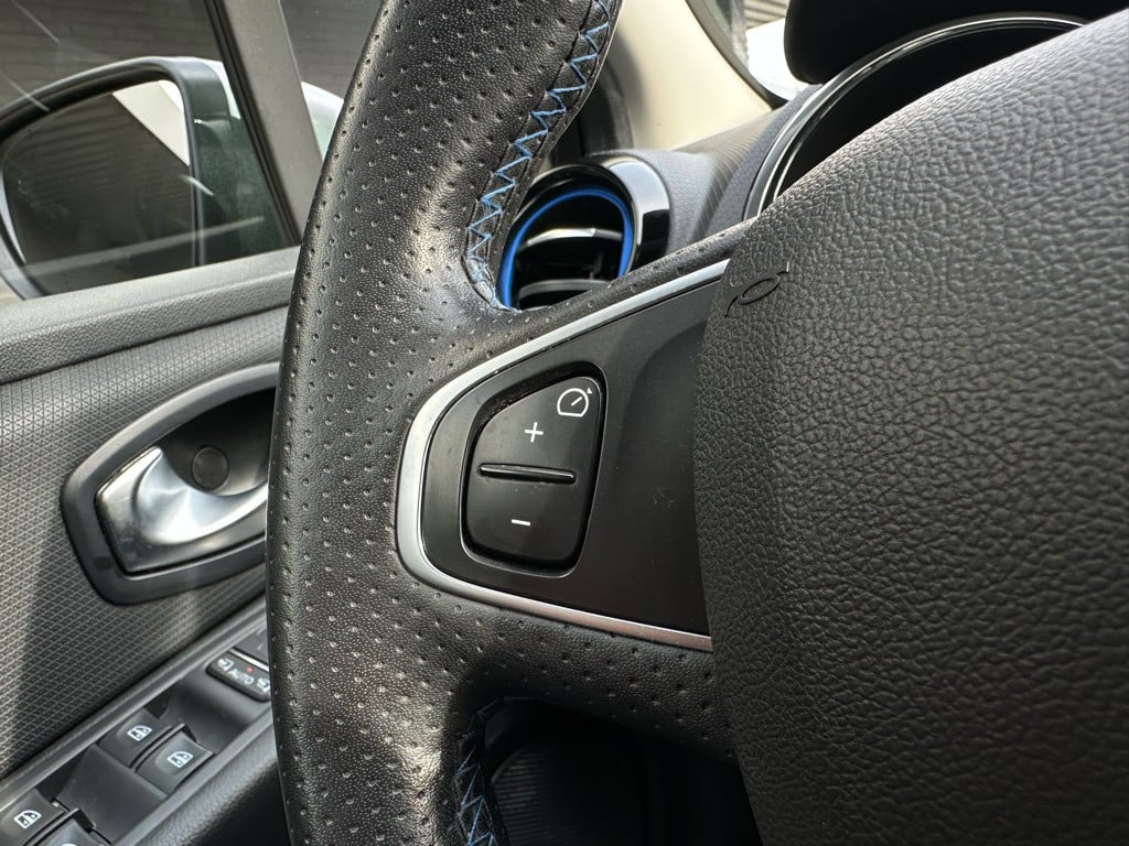 Renault Clio 0.9 tce // gt-line // nette staat // led koplampen //