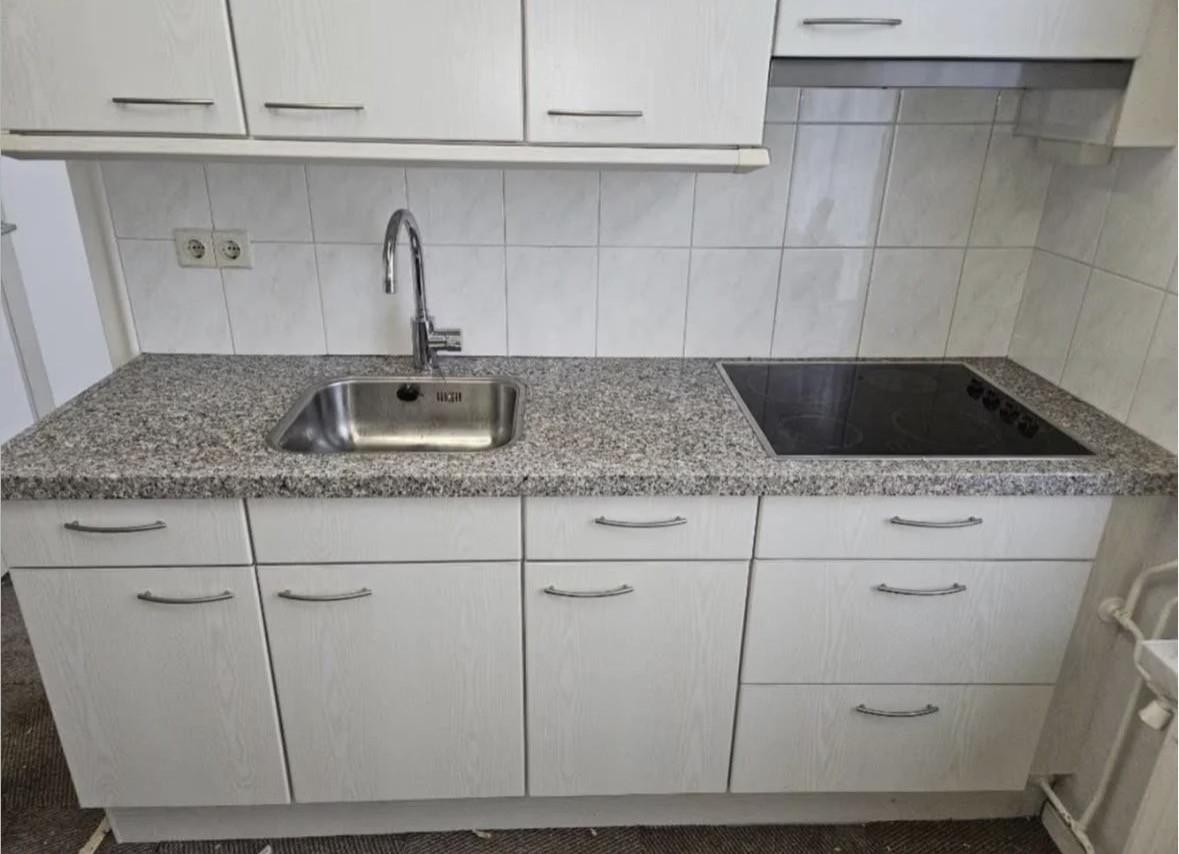 Graniet; keuken incl. inductie.