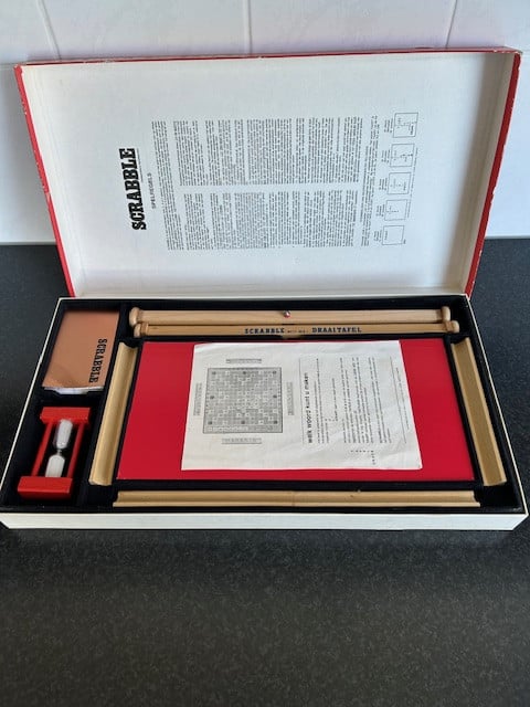Scrabble de luxe...spel compleet met draaitafel