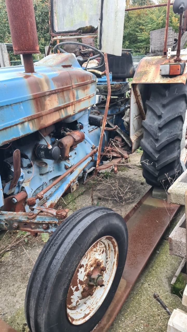Tractor Ford 3000
