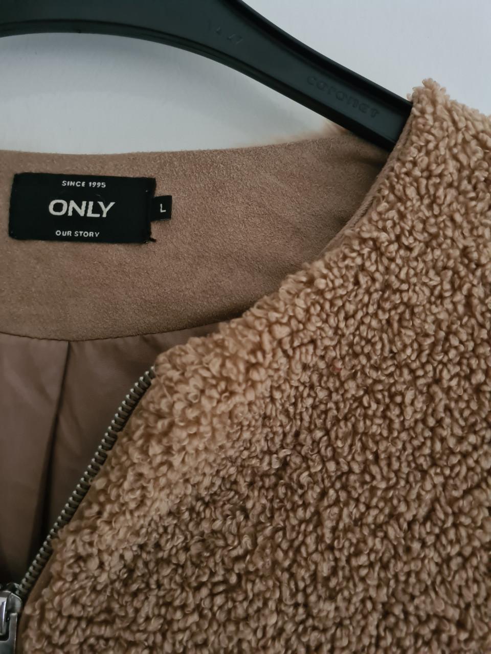 Only ecru / beige / cognac kleur fake fur bontjas  Maat L