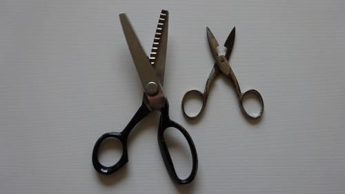 Kartelschaar en Knoopsgaten Schaar