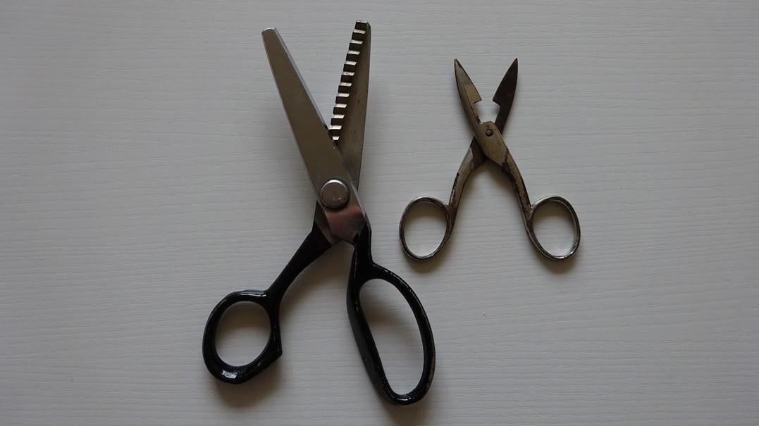 Kartelschaar en Knoopsgaten Schaar