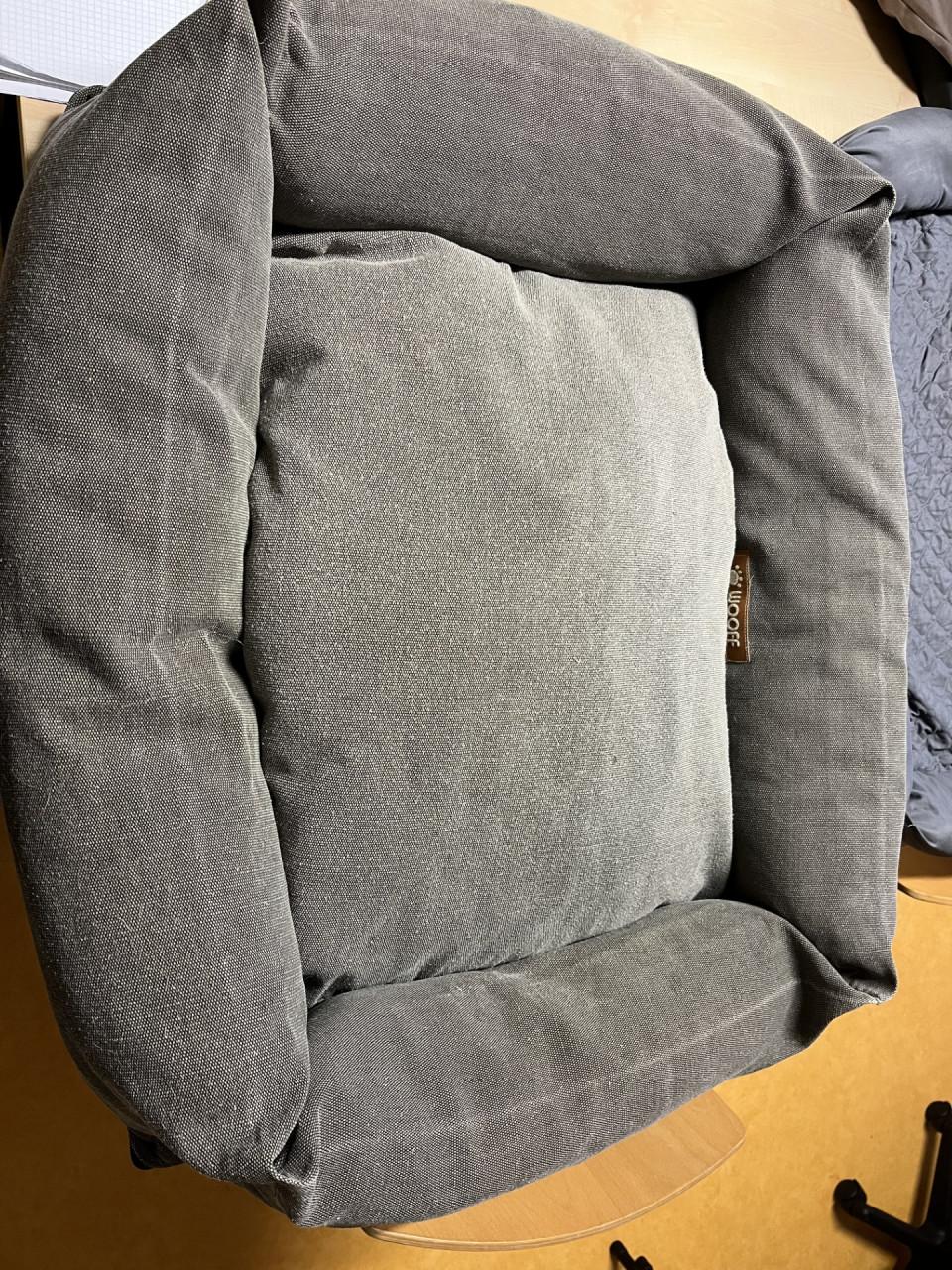 Hondenmand grijs van het merk Wooff