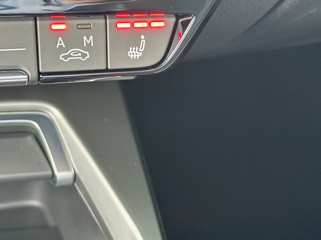Audi A3 sportback 35 tfsi 150pk s-tronic s-line | led | virtual cockpit | s