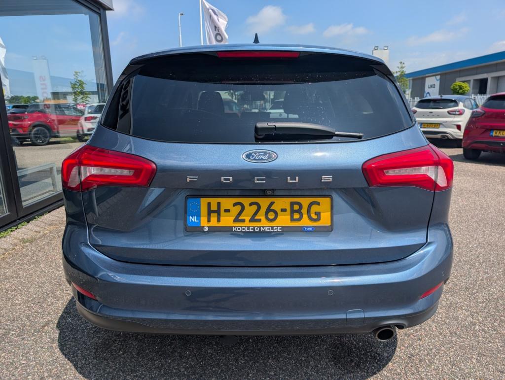 Ford Focus wagon 1.0 ecoboost 125pk titanium trekhaak | hud | winterpakket