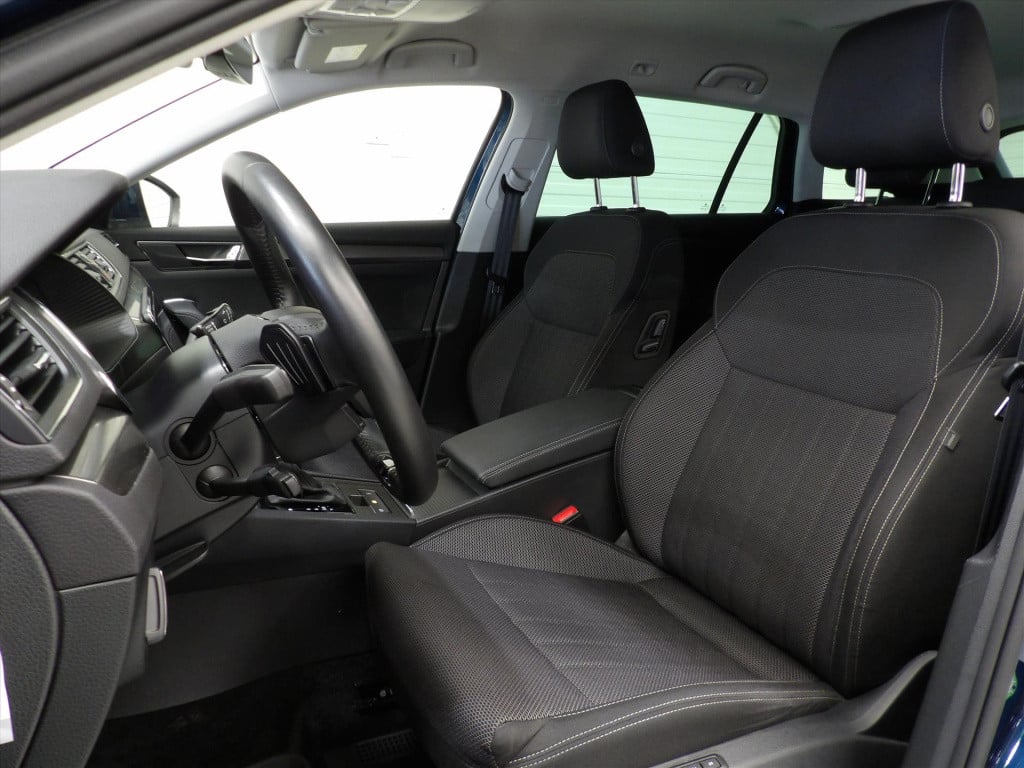 Skoda Superb combi 1.4 tsi phev 217pk dsg-6 style