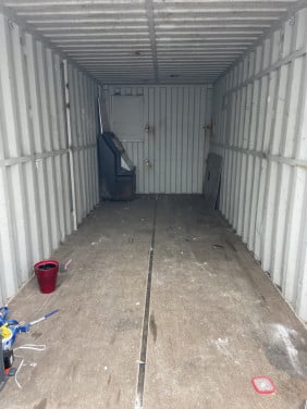 Te huur 20 voet container opslag ruimte op afgesloten terrein