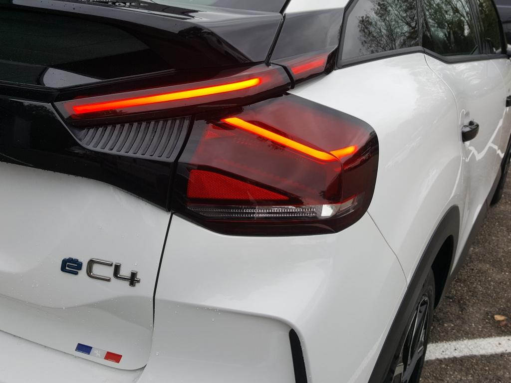 Citroen Ë-c4 ev 50kwh 136pk feel 3-fase apple carplay & android auto | acht