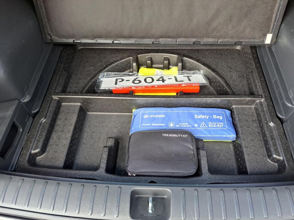 Hyundai Tucson 1.6 t-gdi premium 4wd | automaat | trekhaak | schuif-kanteld