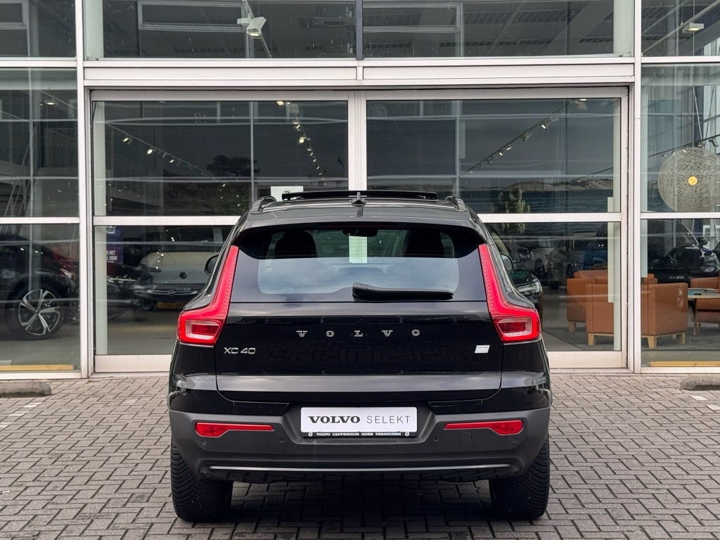 Volvo XC40 recharge ultimate 70kwh| panodak| adap.cruise| 360camera| h&k so