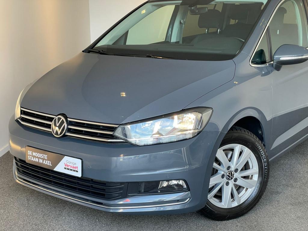 Volkswagen Touran 1.5 tsi highline