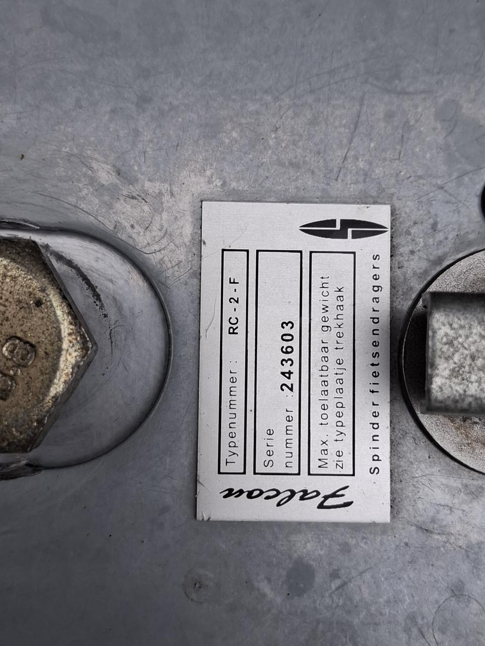 Spinder falcon fietsendrager