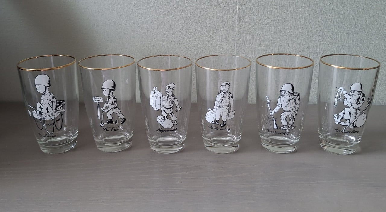Vintage Defensie Glazen, 6 x