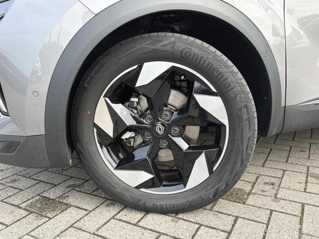 Renault Captur 1.8 e-tech full hybrid 160 techno nw. model!!, adaptive crui