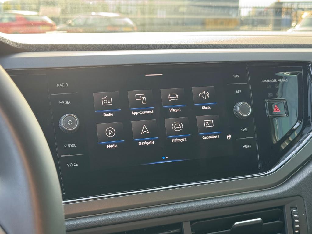 Volkswagen Taigo 1.0 tsi r-line * panoramadak * carplay * acc * clima
