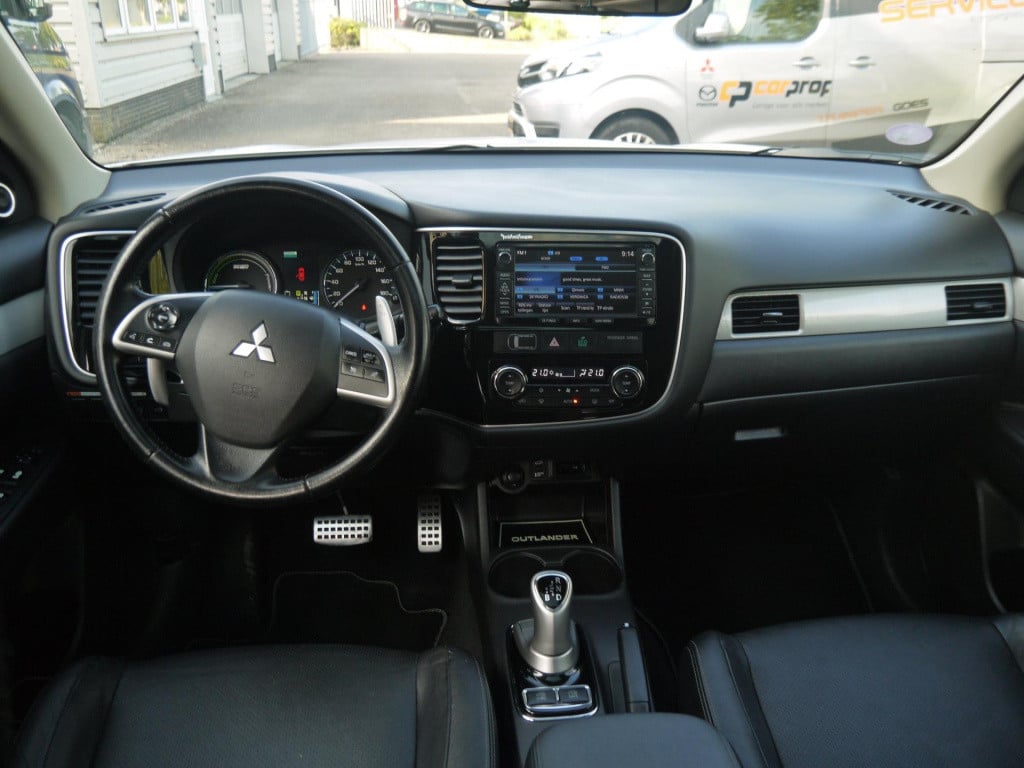 Mitsubishi Outlander 2.0 phev instyle 4wd