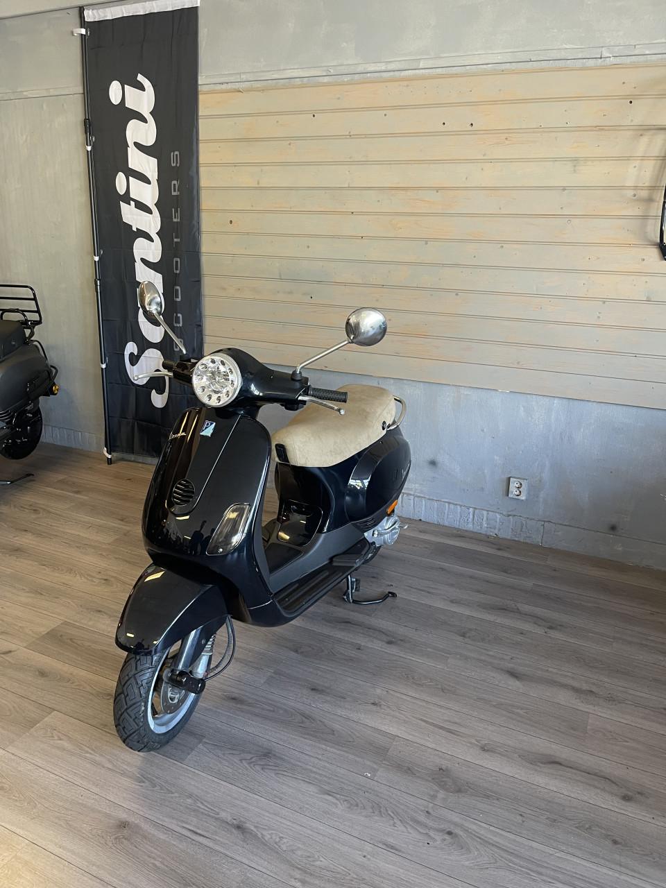 Scooterpromo Goes VESPA LX 50  45 km