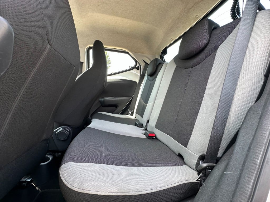 Toyota Aygo 1.0 vvt-i x-play camera lm velgen 2e eigenaar