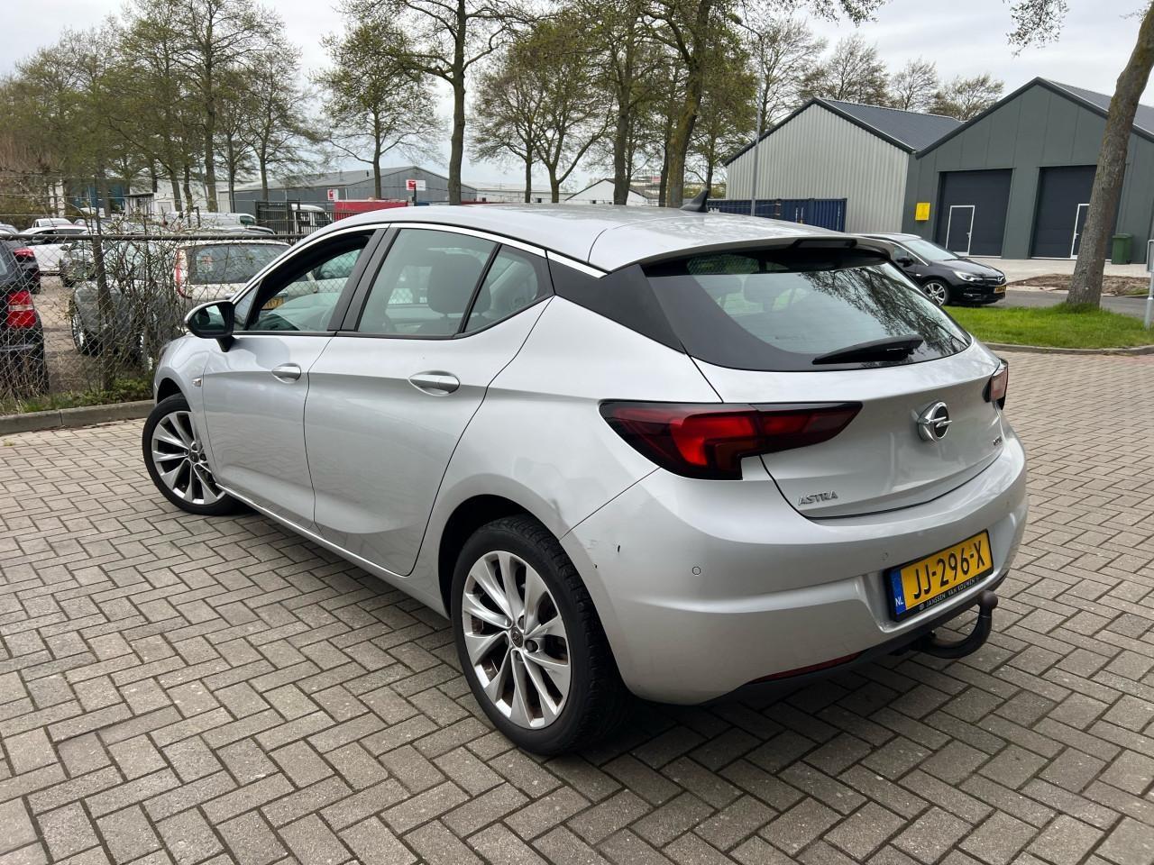 Opel Astra 1.6 CDTI Business+ luxe opties euro 6