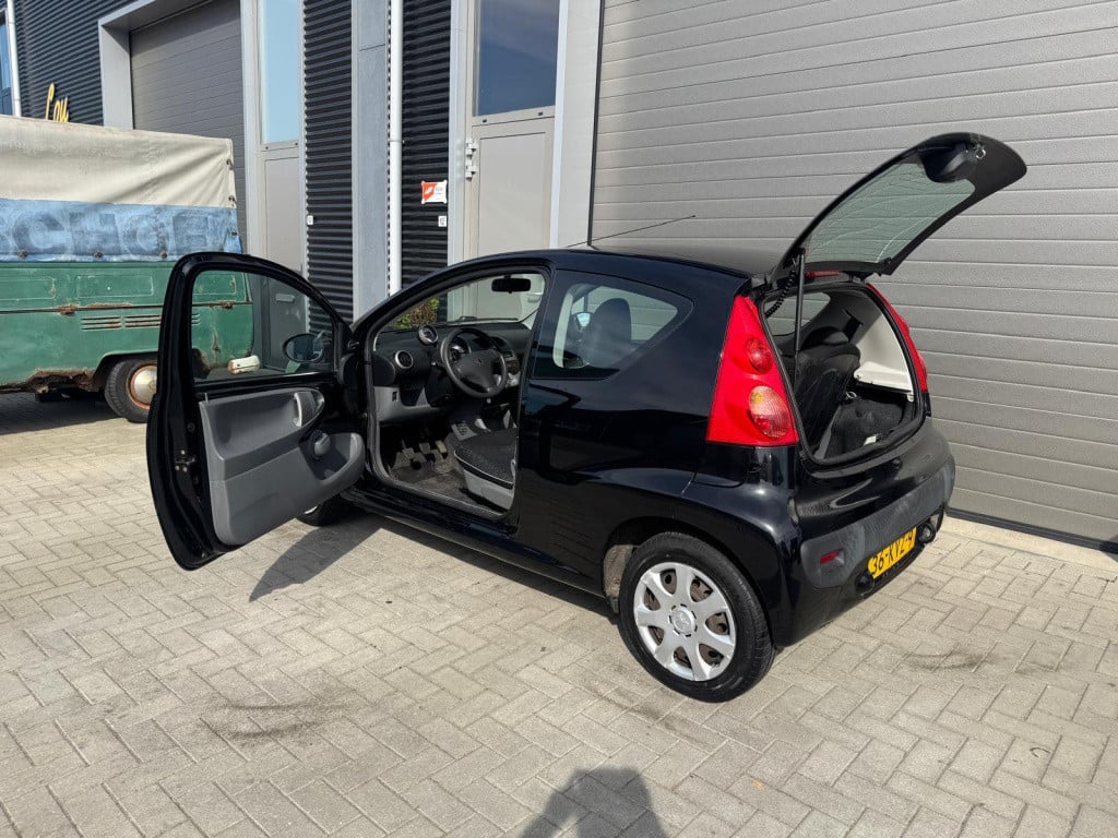 Peugeot 107 1.0-12v sublime/nap/apk/airco