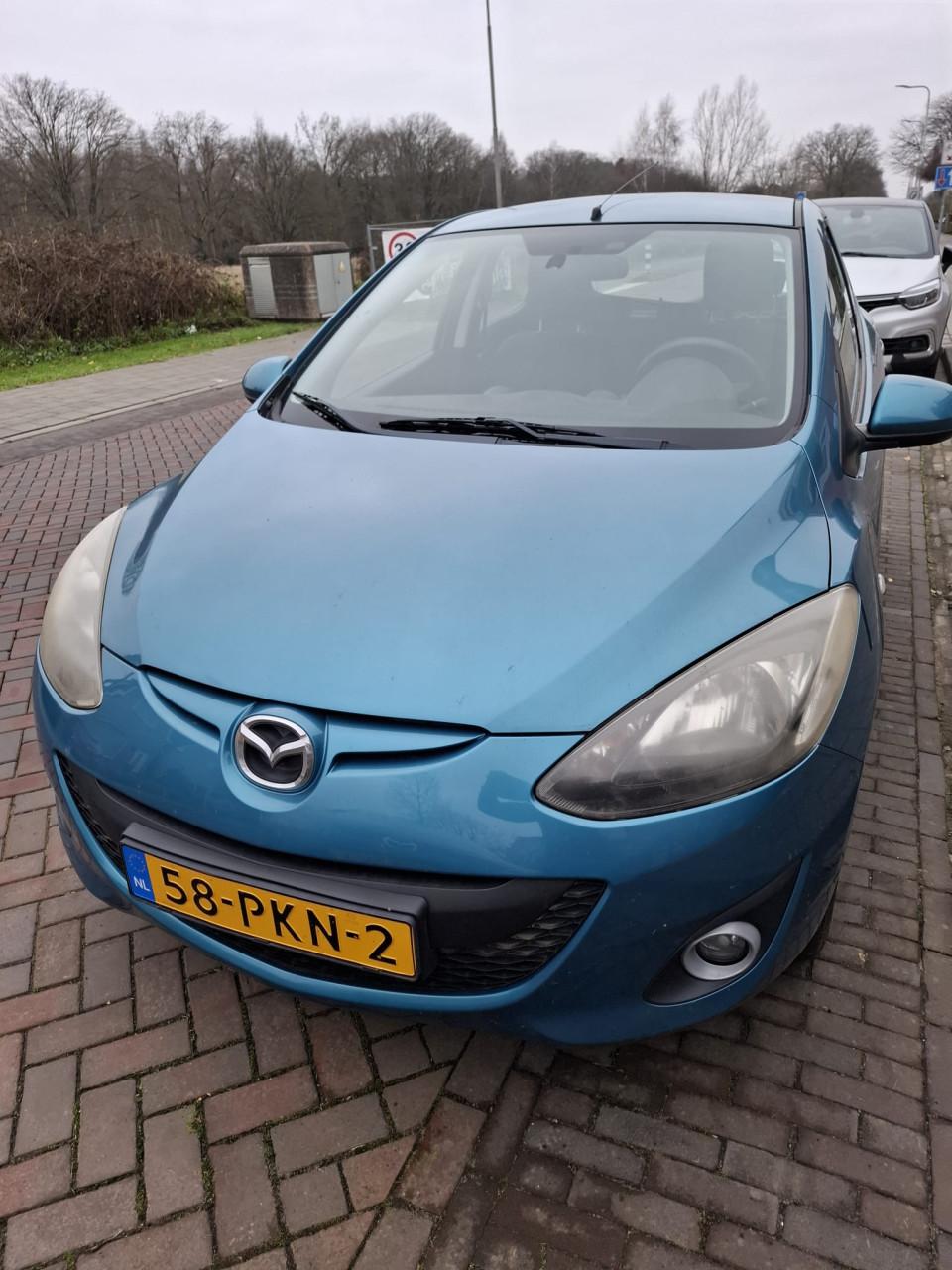 Te koop: Mazda 2 2011 1.3