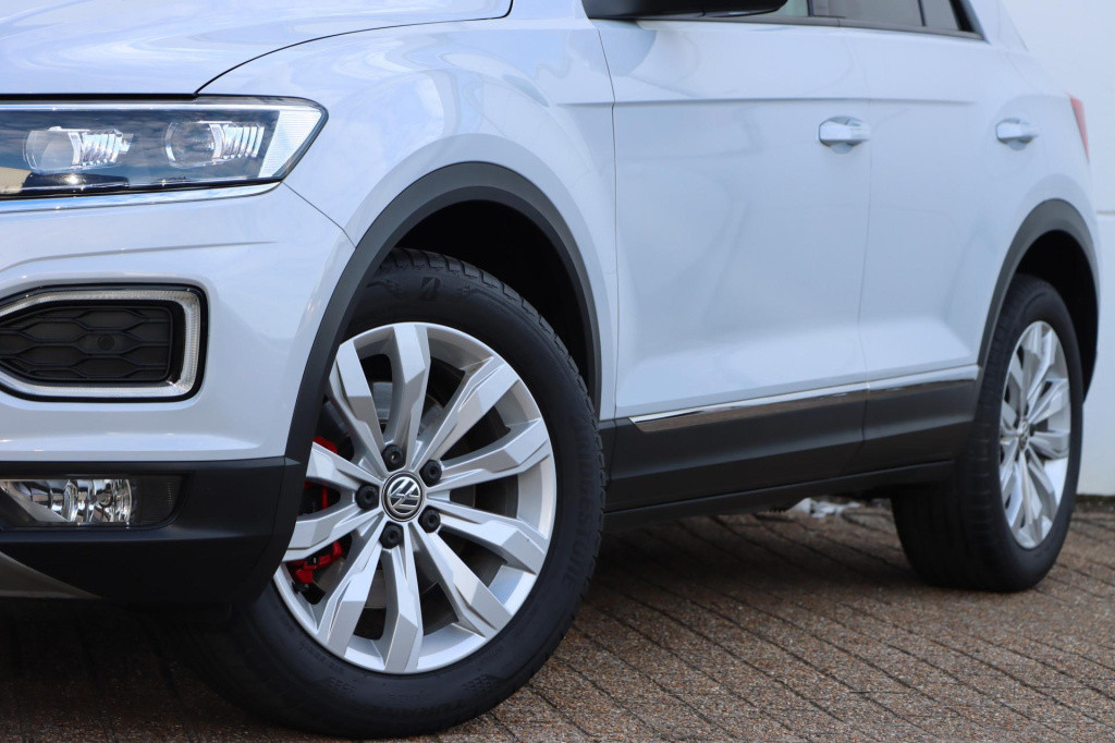 Volkswagen T-roc 1.5 tsi sport 150pk dsg7