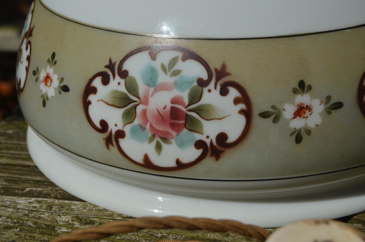 Antieke glazen hanglamp jaren '20-ish.