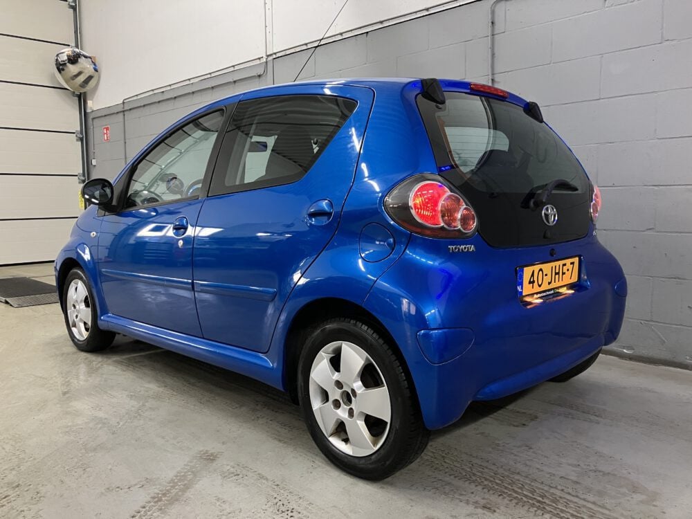 Toyota Aygo 1.0-12V Dynamic Blue